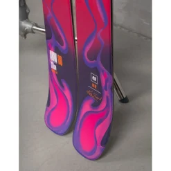 Armada ARW 88 Skis - Women's + Salomon Strive 12 GW Ski Bindings- Skis With Bindings|Skis With Bindings