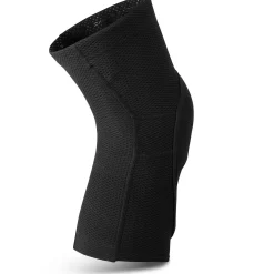 Dakine Slayer Knee Sleeves- Pads & Body Armor