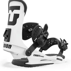 GNU Young Money C2E Snowboard + Union Cadet Pro Snowboard Bindings - Kids' 2025-Kids Kids Snowboard Packages|Snowboard Packages