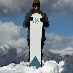 Jones Dream Weaver Snowboard + Union Juliet Snowboard Bindings - Women's 2025- Snowboards With Bindings|Snowboard Packages