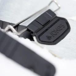 Jones Solution Splitboard + Nomad Quick Tension Tail Clip Splitboard Skins - Women's 2025- Splitboard Packages|Backcountry Snowboarding