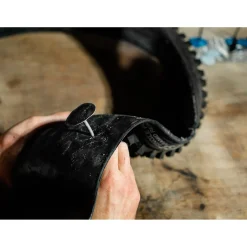 Lezyne Tubeless Pro Plugs- Tools