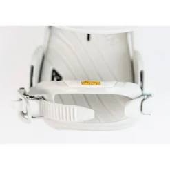 Nitro Fate Snowboard + Ivy Snowboard Bindings - Women's 2025- Snowboards With Bindings|Snowboard Packages