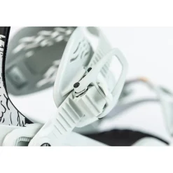 Nitro Fate Snowboard + Ivy Snowboard Bindings - Women's 2025- Snowboards With Bindings|Snowboard Packages