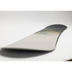 Nitro Fate Snowboard - Women's 2025- Snowboards