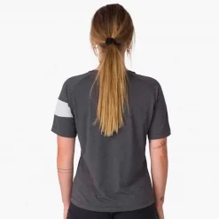 Rapha Trail Technical T-Shirt - Women's-Women Shirts & Jerseys|Women's Bike Clothing