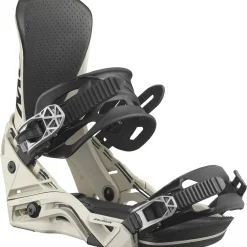 Salomon Assassin Snowboard + District Snowboard Bindings + Dialogue Lace SJ Boa Snowboard Boots 2025- Snowboards, Bindings & Boots|Snowboard Packages