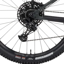 Santa Cruz Chameleon 8 A R Complete Mountain Bike - Blem- Mountain Bikes