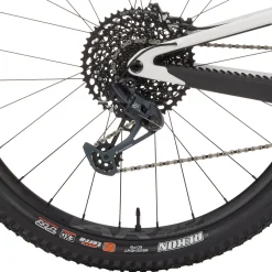 Santa Cruz Tallboy 5 C S Complete Mountain Bike 2024- Mountain Bikes