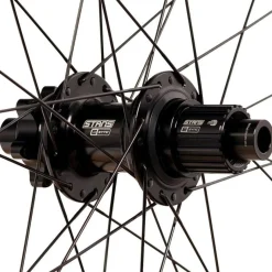 Stan's NoTubes Flow S2 Wheel - 29