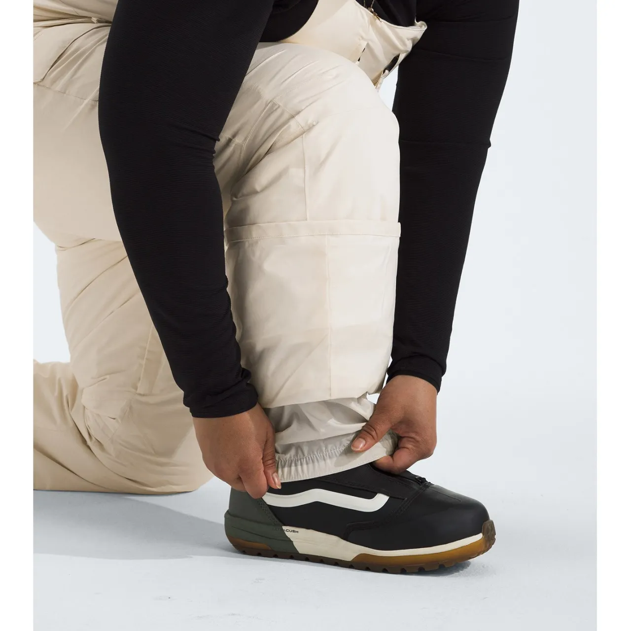 The North Face Freedom Insulated Plus Short Bibs - Women's-Women Short|Plus