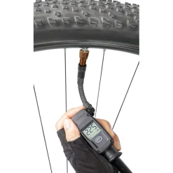 Topeak Mountain Digital 2Stage Shock/Tire Pump- Pumps & Co2 Inflation