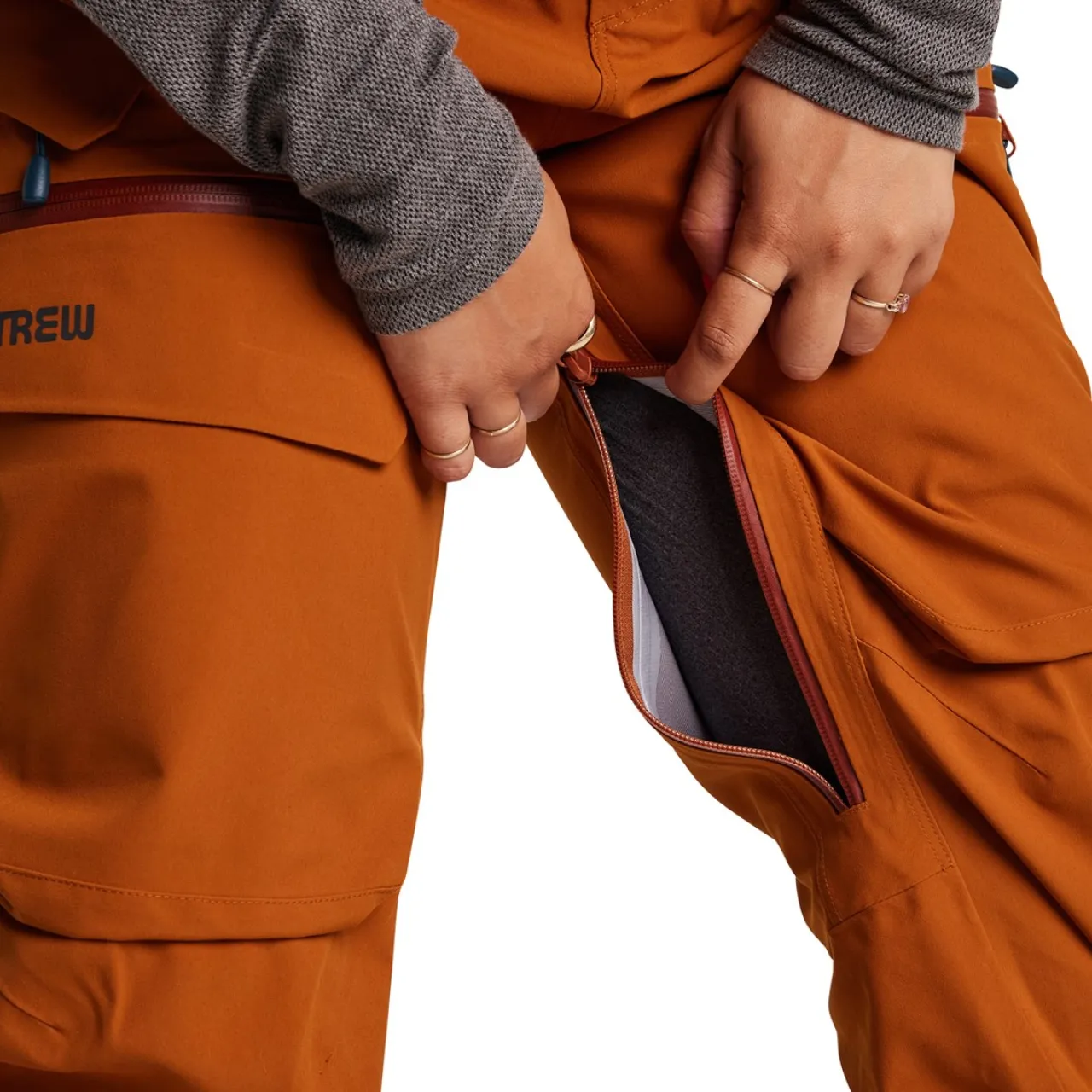 Trew Gear Chariot 3L Primo Short Bibs - Women's-Women Short|Snow Clothing