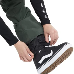 Volcom 3D Stretch GORE-TEX Jacket + Elm Bibs - Women's 2024-Women Snow Clothing|Jacket & Pant Sets