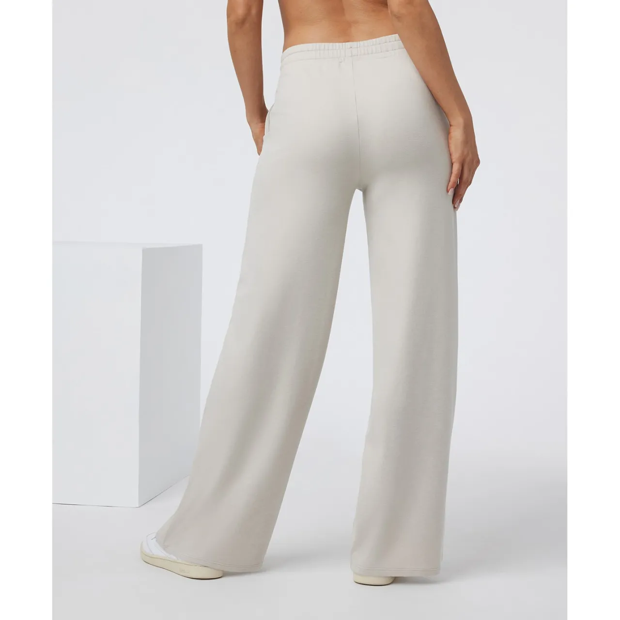 Vuori Halo Essential Wideleg Pants - Women's-Women Casual Clothing|Jeans & Pants