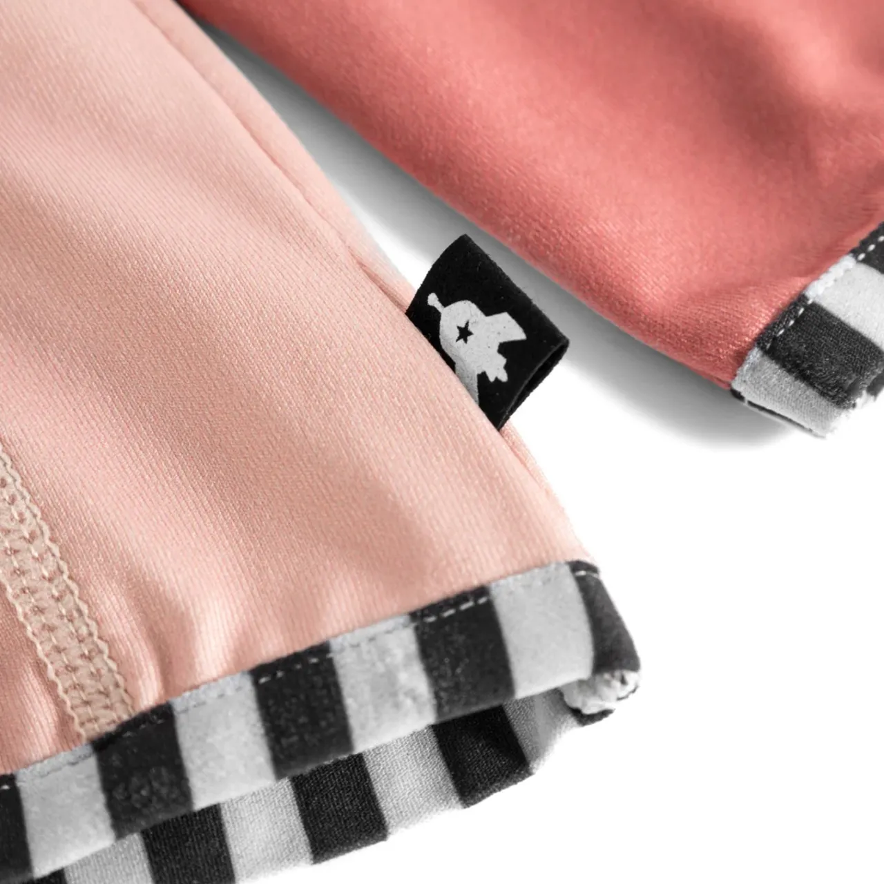 WeeDo funwear UNDIO Baselayer Top - Kids'-Kids Girls Snow Clothing|Boys Snow Clothing